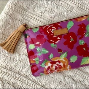 Dooney & Bourke Pouch